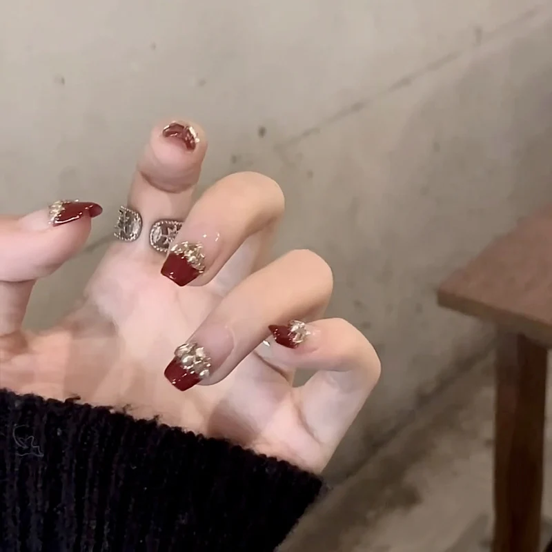 Ombre Press-On Nails with Glossy Finish Stornfield