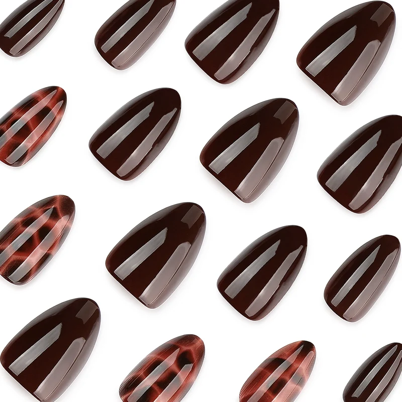 Artful Nail Art with Modern Design Stornfield