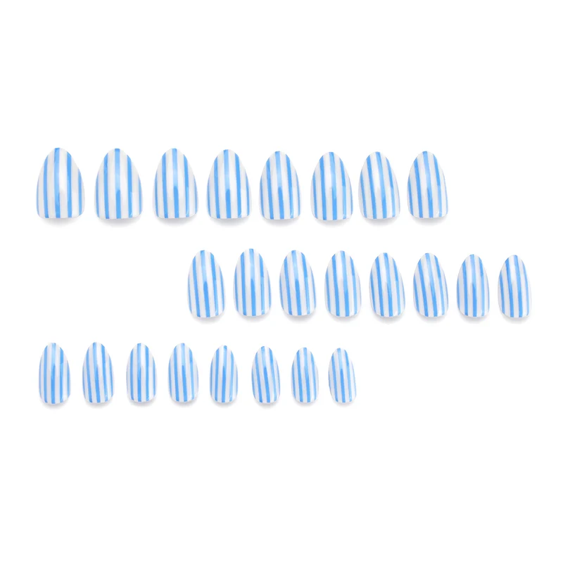 Artful nail art with maritime striped pattern Stornfield