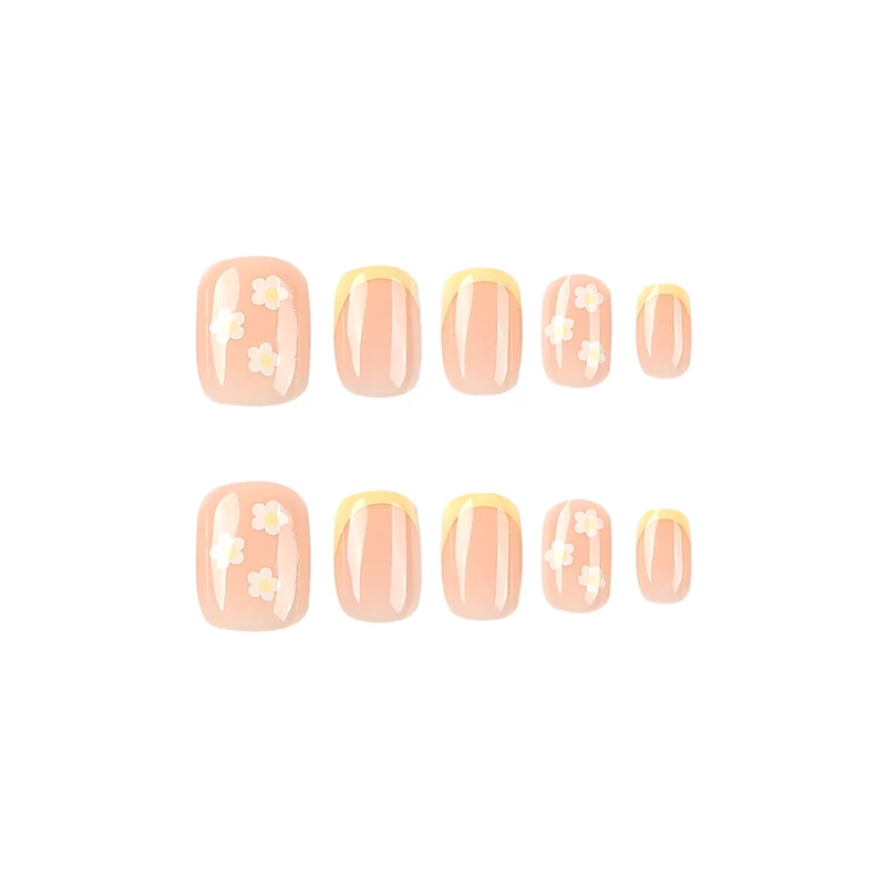 Artistic Nail Art with Long-Lasting Floral Look Stornfield