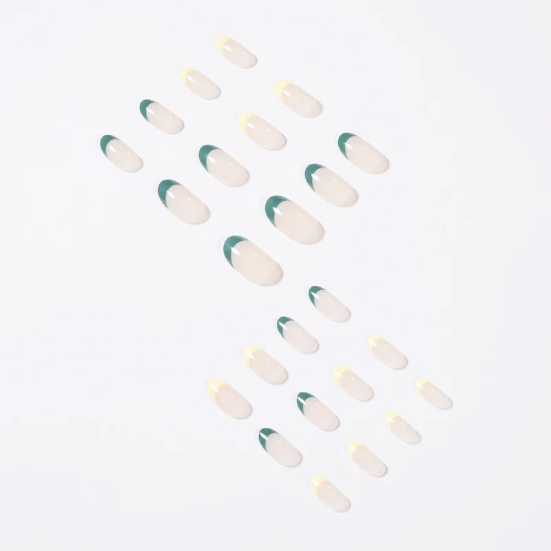 Artful nail art with creative color tips Stornfield