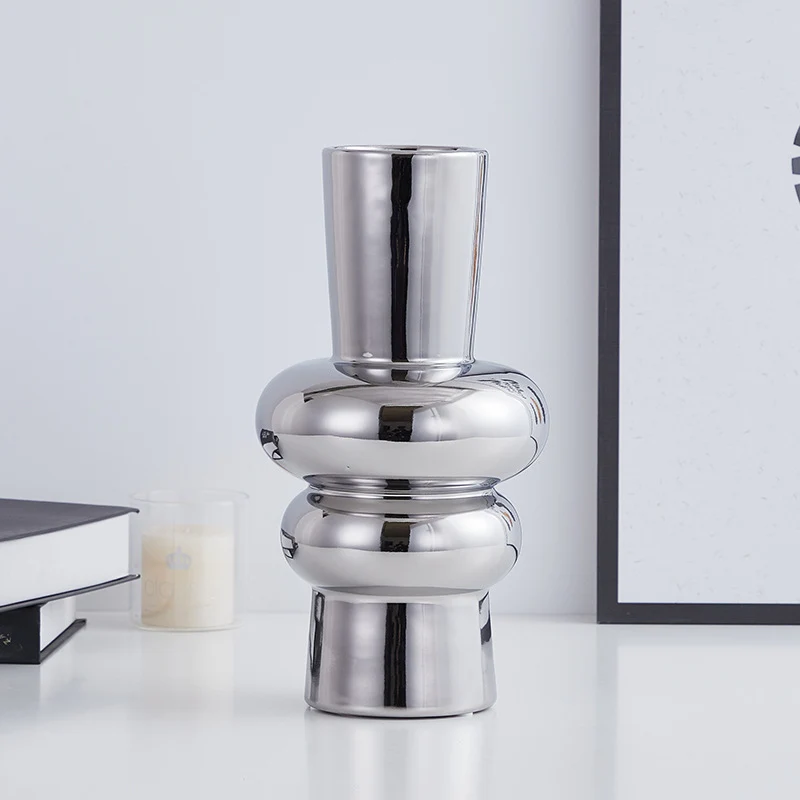 Elegante Moderne Keramikvase Karnz