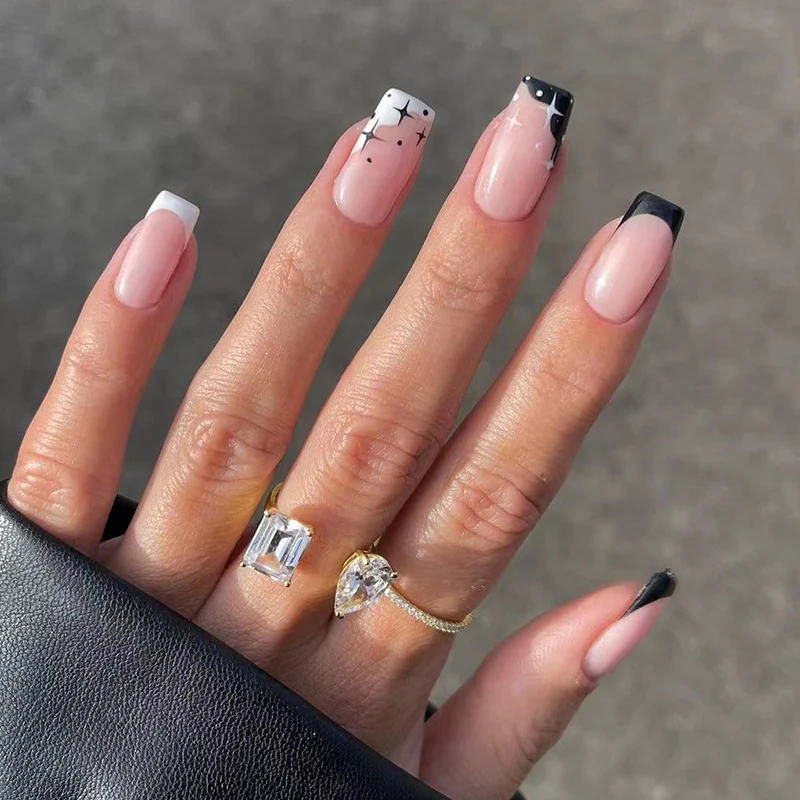Artful Nail Art with Reflective Accents Stornfield