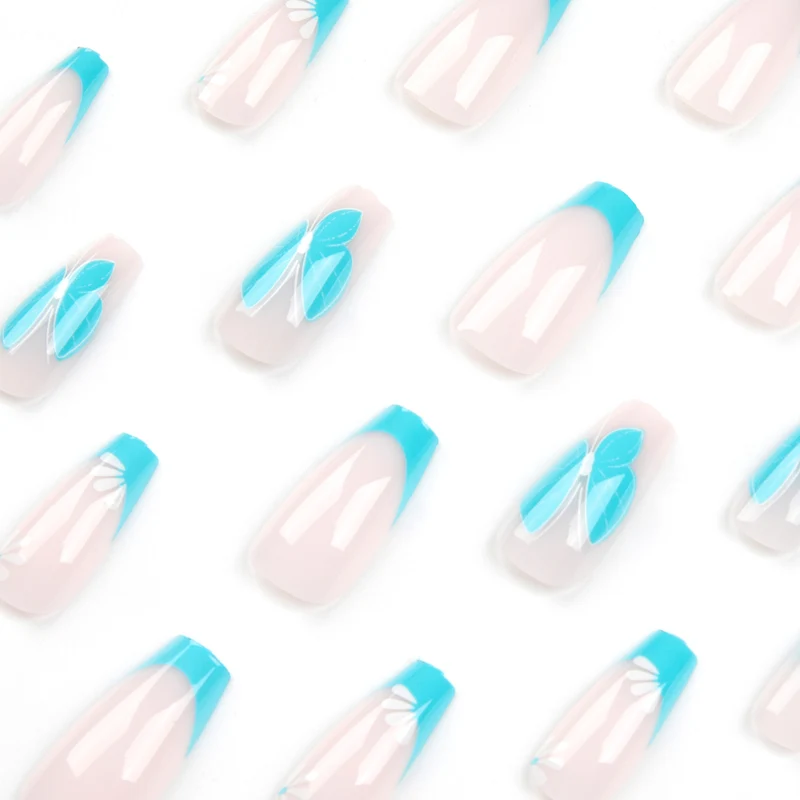 Artful nail art with ombre and flower decorations Stornfield