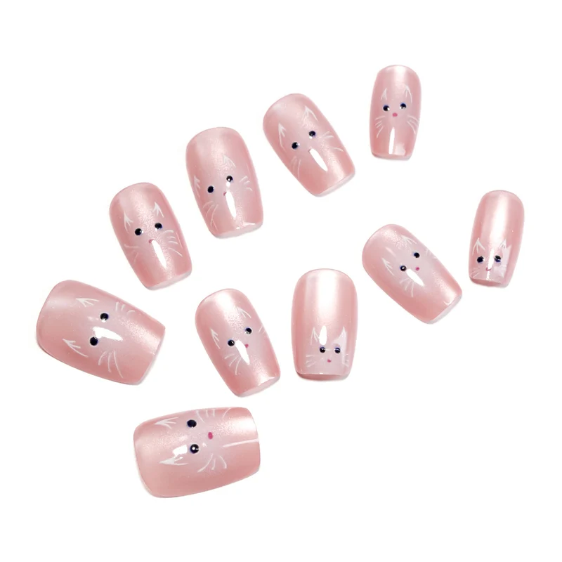 Artful nail art with cute rabbit motif Stornfield