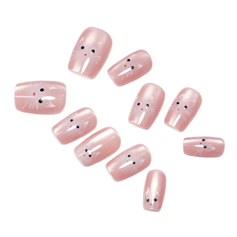 Artful nail art with cute rabbit motif Stornfield