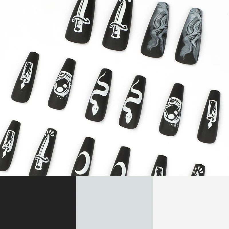 Artful nail art with mystical motifs Stornfield