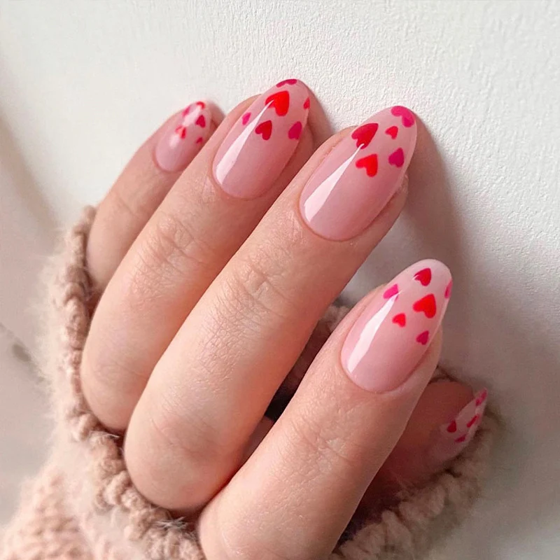 Artistic Nail Art with Heart Motif Stornfield