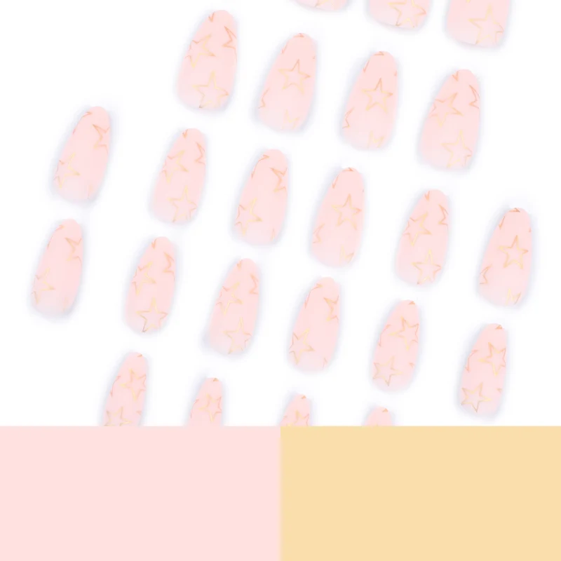 Artful Nail Art with Golden Star Motifs Stornfield