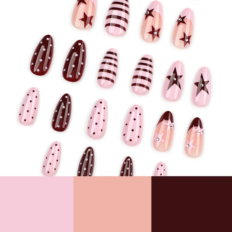 Artful nail art with glittering star motifs Stornfield