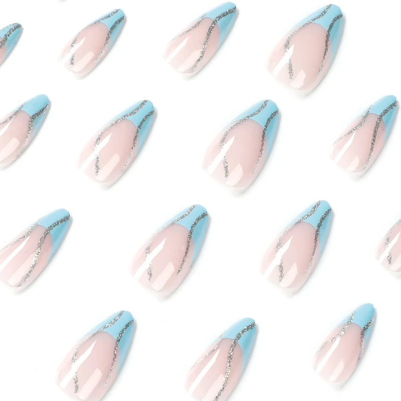 Artful nail art with glitter lines Stornfield