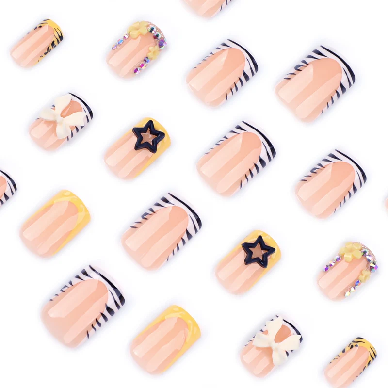 Artistic Nail Art with Glitter and Floral Accents Stornfield