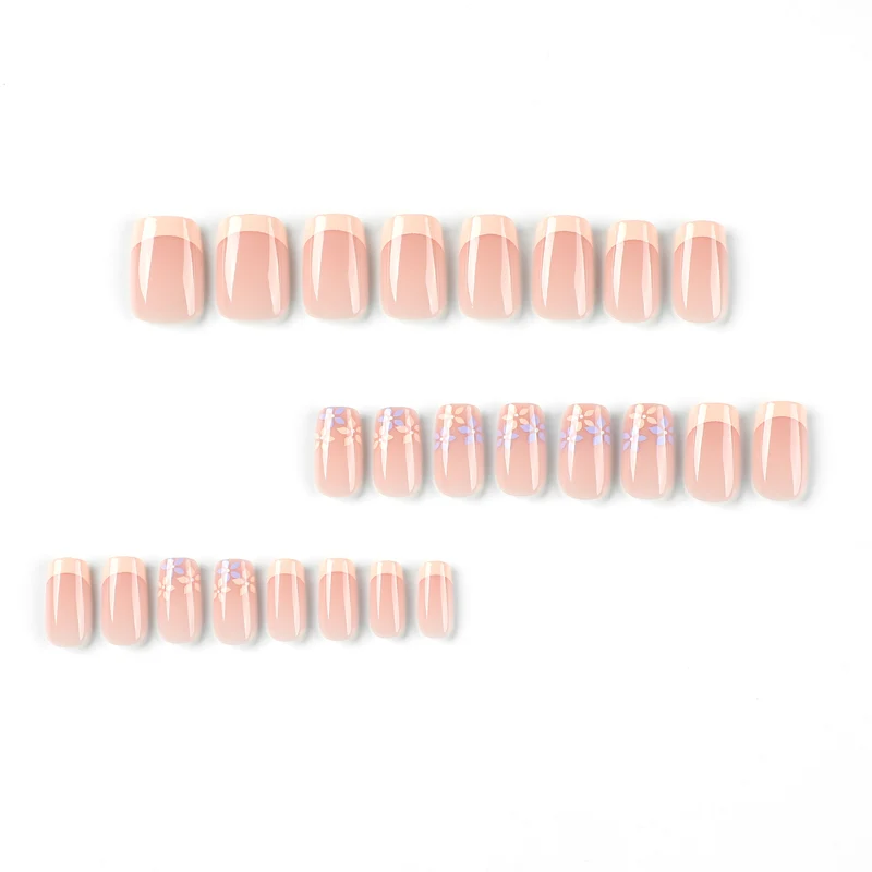 Artful Nail Art with Floral Accents Stornfield