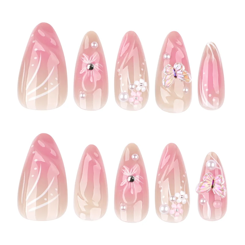 Artful nail art with floral 3D elements Stornfield
