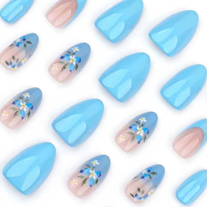 Artful Nail Art with Floral Design Stornfield