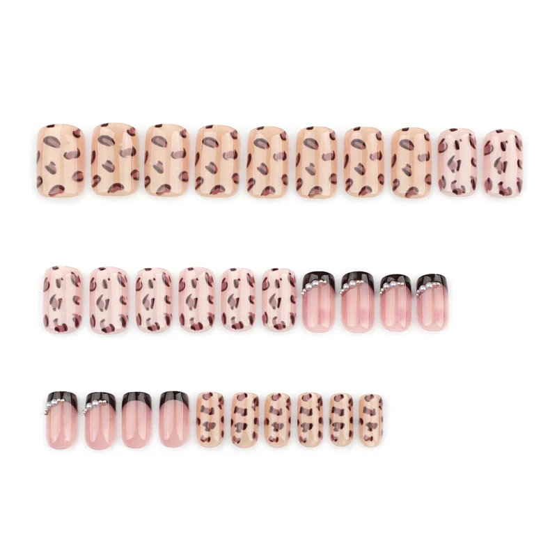 Artful Nail Art with Filigree Decorations Stornfield