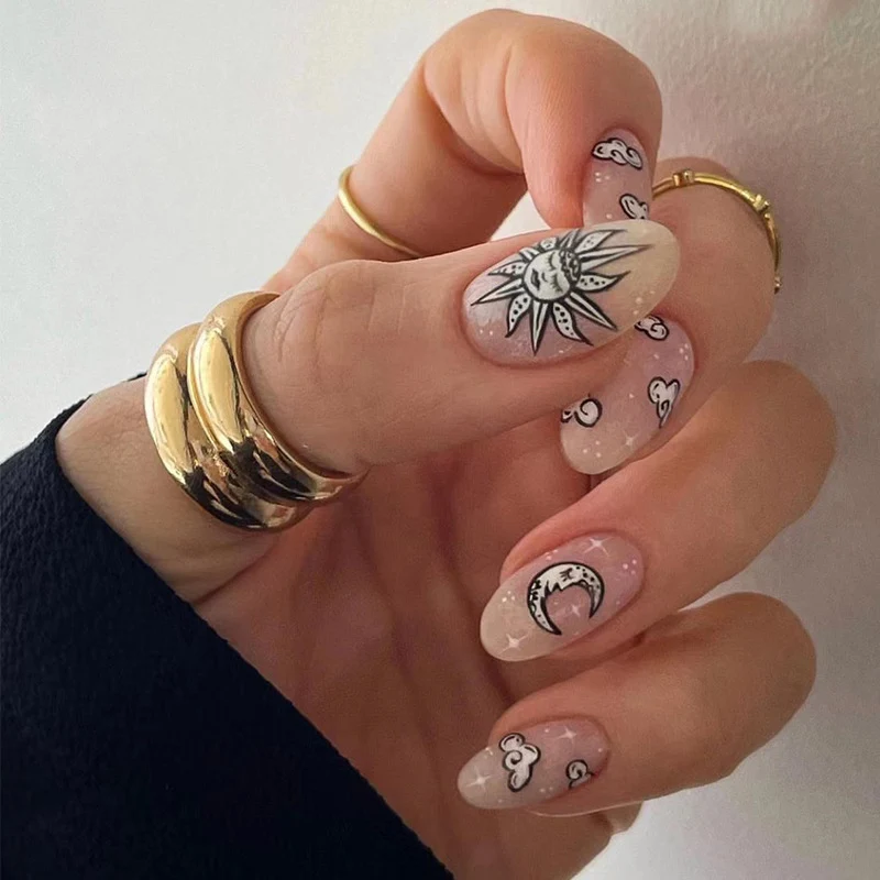 Artful Nail Art in Moon and Sun Motif Stornfield