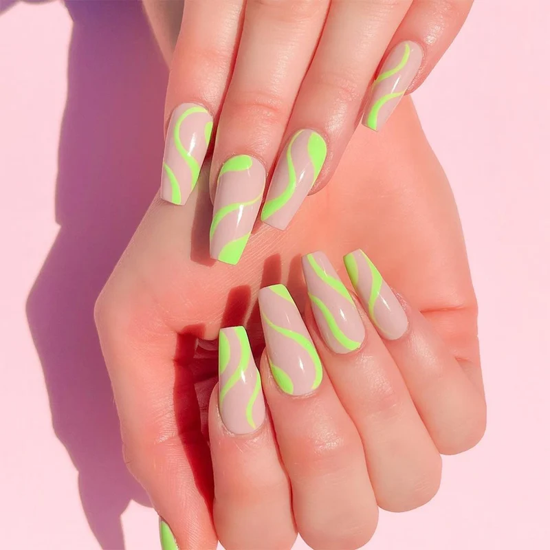 Artful Nail Art in Modern Wave Pattern Stornfield