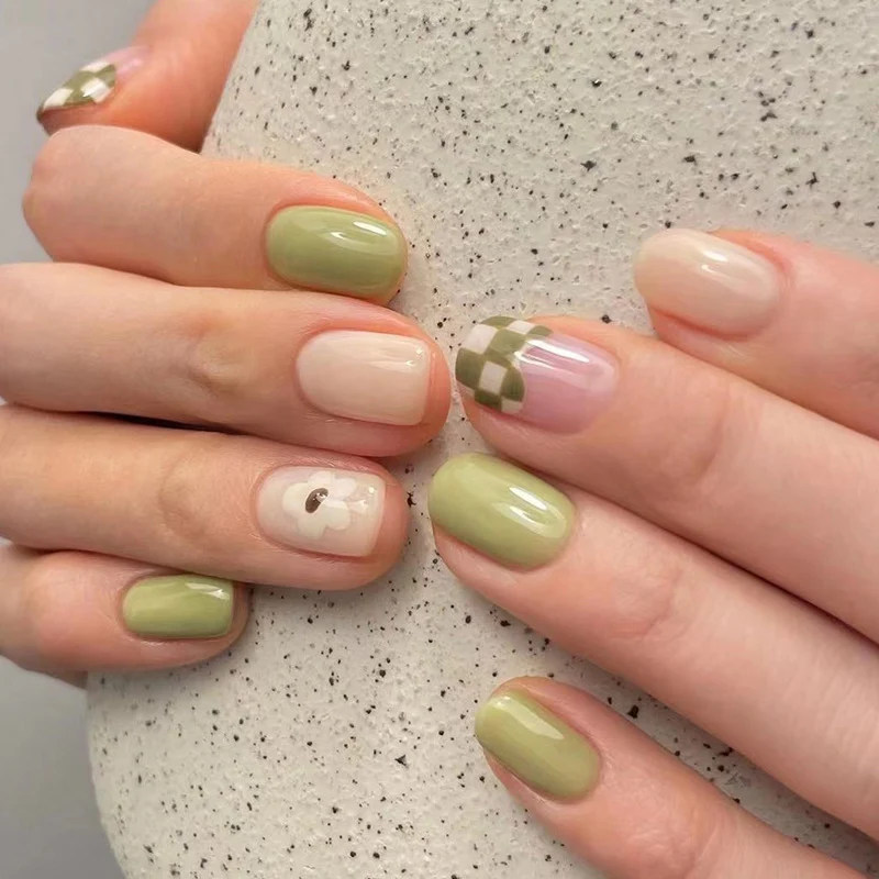 Artful nail art in modern design Stornfield