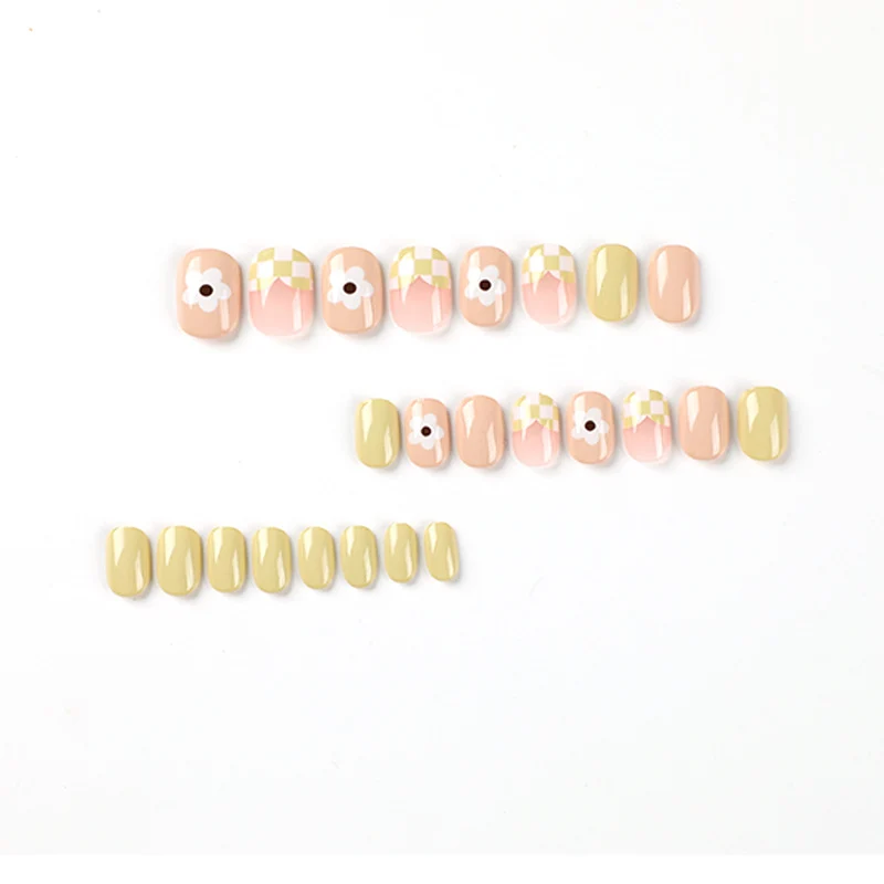 Artful nail art in modern design Stornfield