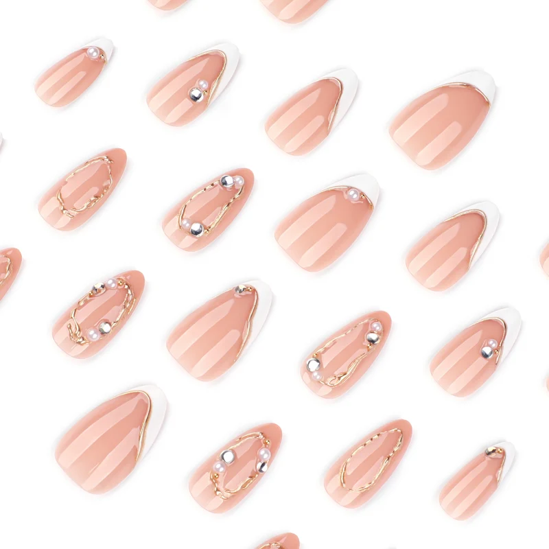 Artistic Nail Art with Elegant Gold Accents Stornfield