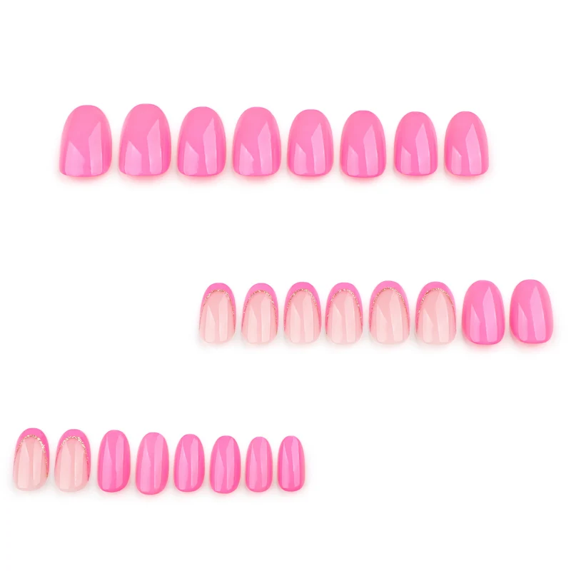 Artful nail art with elegant glitter accents Stornfield