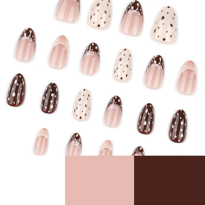 Artful Nail Art with Elegant Accents Stornfield