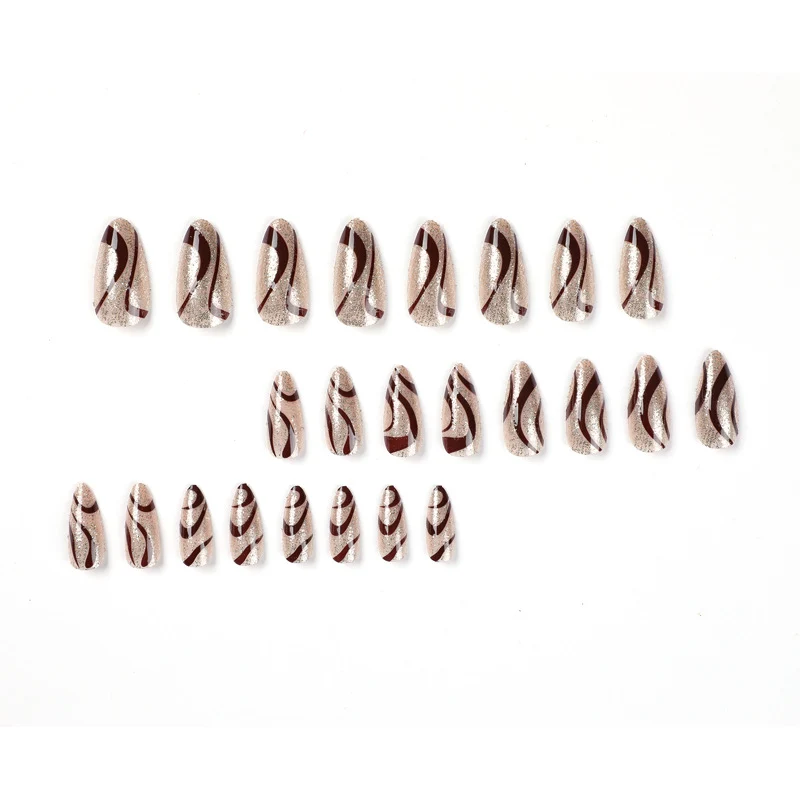 Artful nail art with elegant wave pattern Stornfield
