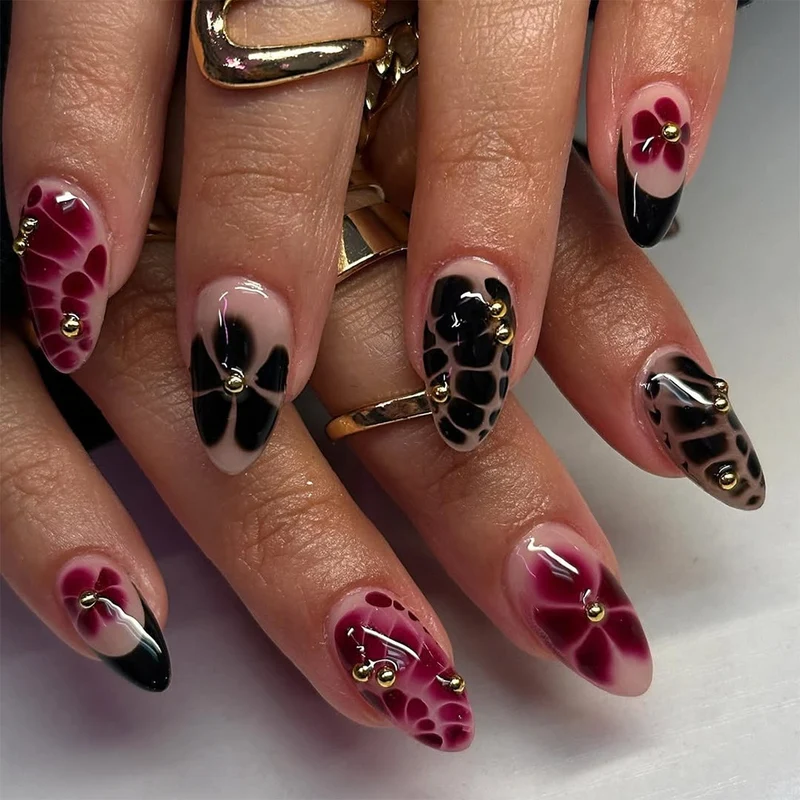 Artful Nail Art with Elegant Jewelry Design Stornfield