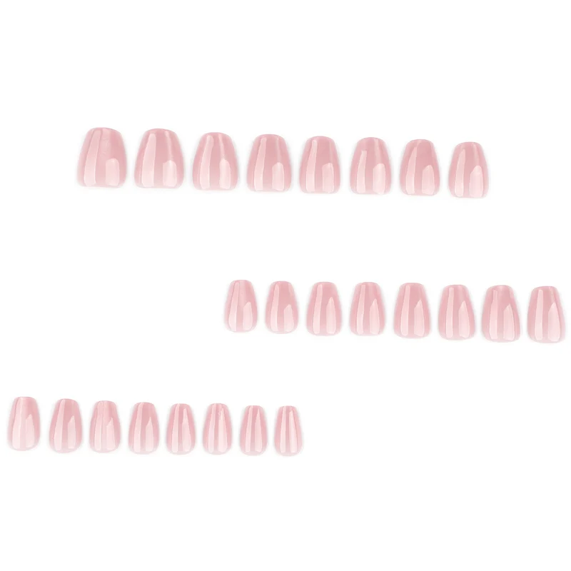 Artful nail art with elegant shimmer effect Stornfield