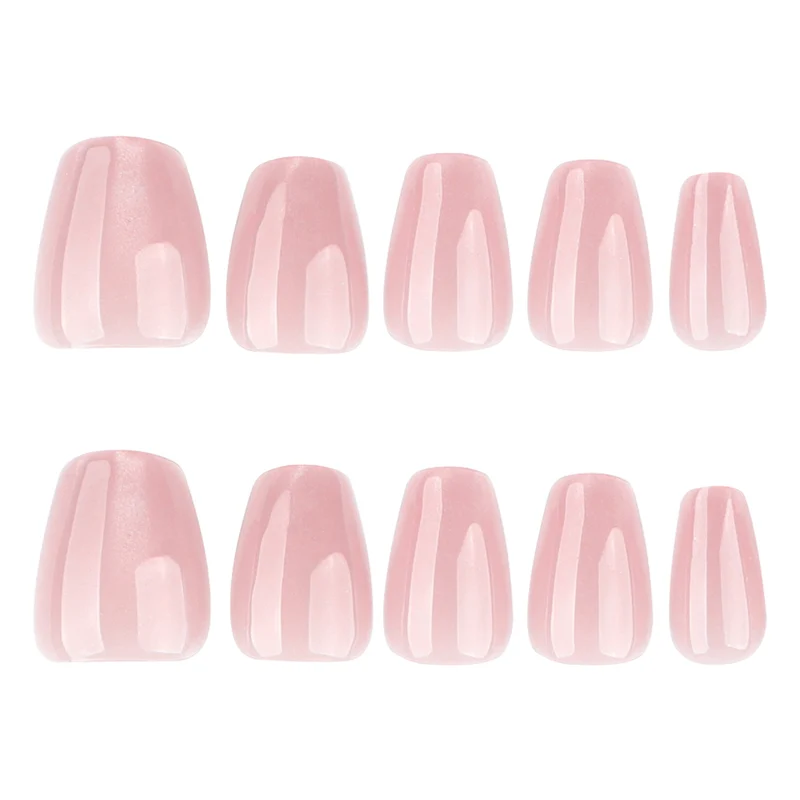 Artful nail art with elegant shimmer effect Stornfield