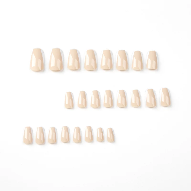 Artful Nail Art with Elegant French Tip Stornfield