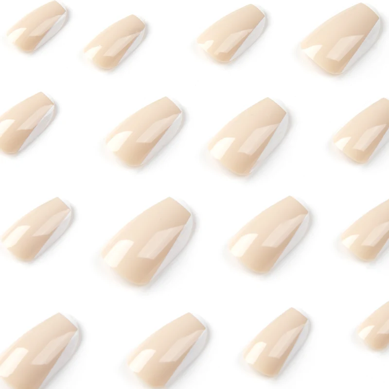 Artful Nail Art with Elegant French Tip Stornfield