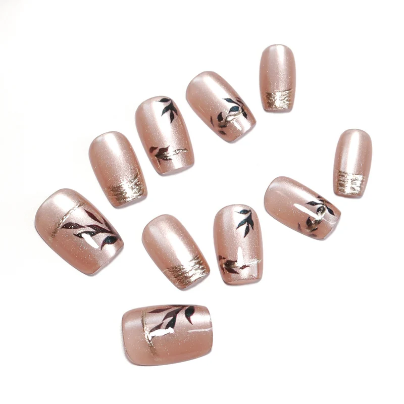 Artistic Nail Art with Elegant Leaf Design Stornfield