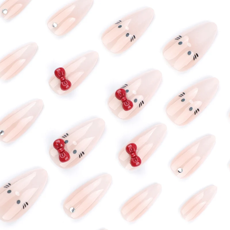Artful Nail Art with Charming Cat Designs Stornfield