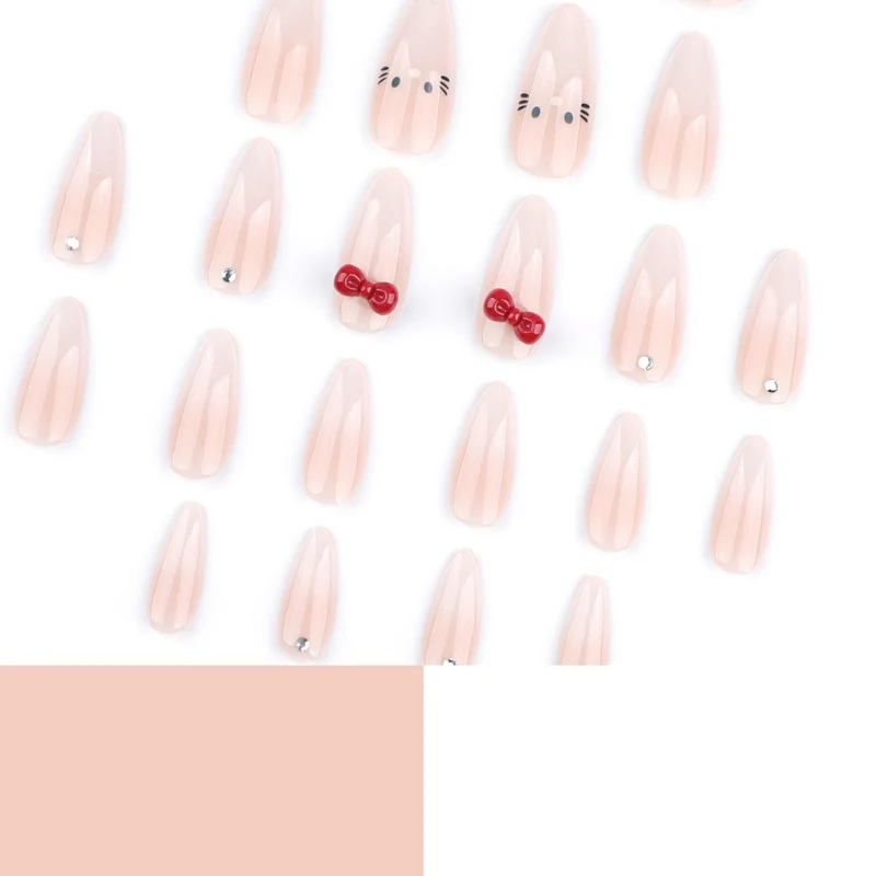Artful Nail Art with Charming Cat Designs Stornfield