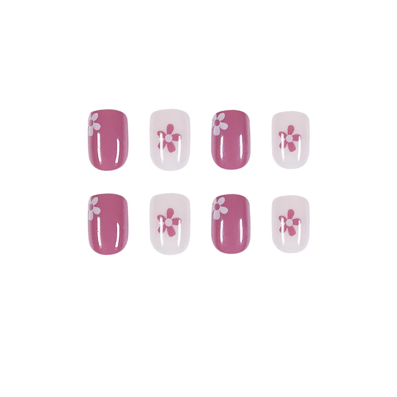 Artful Nail Art with Floral Elements Stornfield