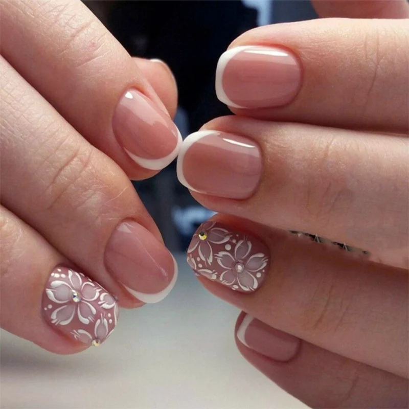 Artful Nail Art with Flower Design Stornfield