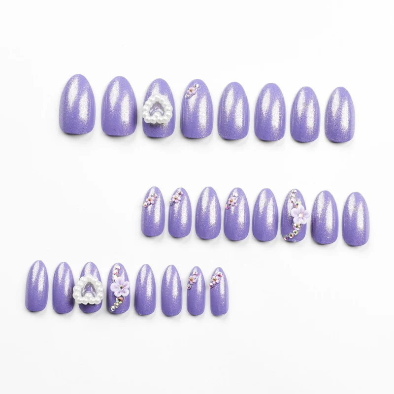 Artistic Nail Art with Floral Decorations Stornfield
