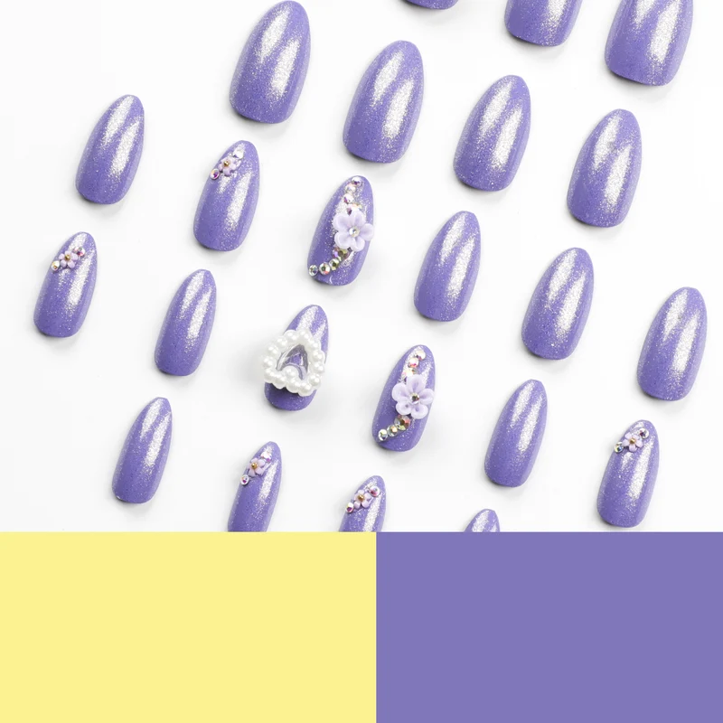Artistic Nail Art with Floral Decorations Stornfield