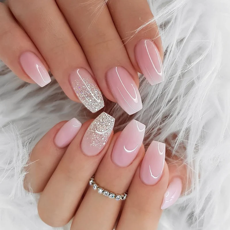 Artful Gel Nails with Glitter and Ombre Effects Stornfield
