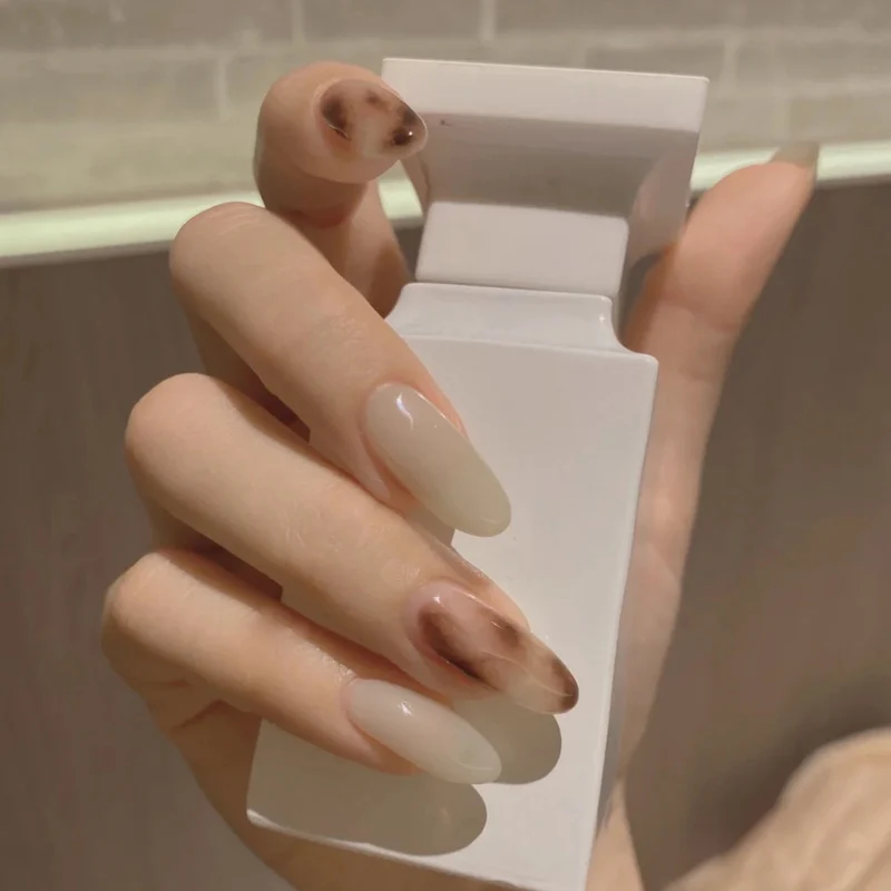 Artful Gel Nails with Elegant Ombre Effect Stornfield