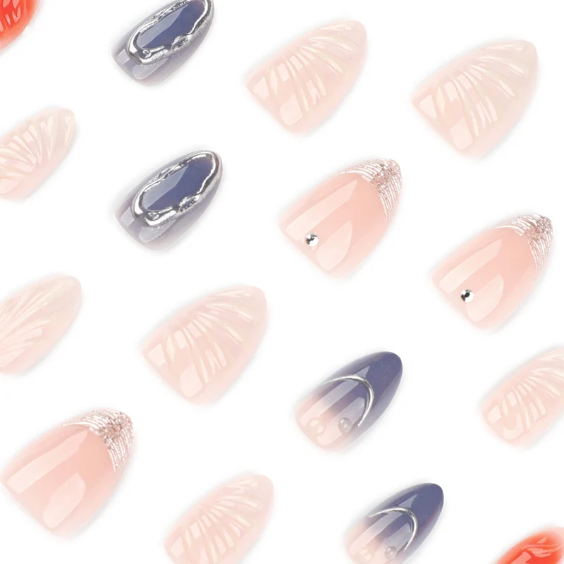 Artistic Gel Nails with Elegant Chrome Effect Stornfield