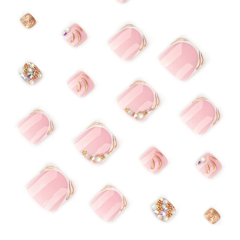 Artful toenail decoration with elegant gold accent Stornfield