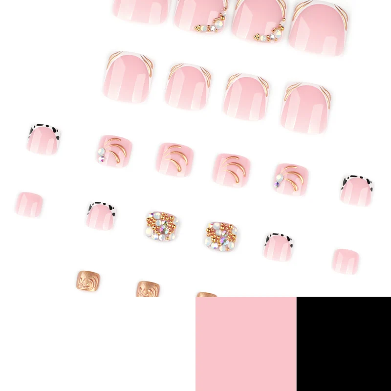 Artful toenail decoration with elegant gold accent Stornfield
