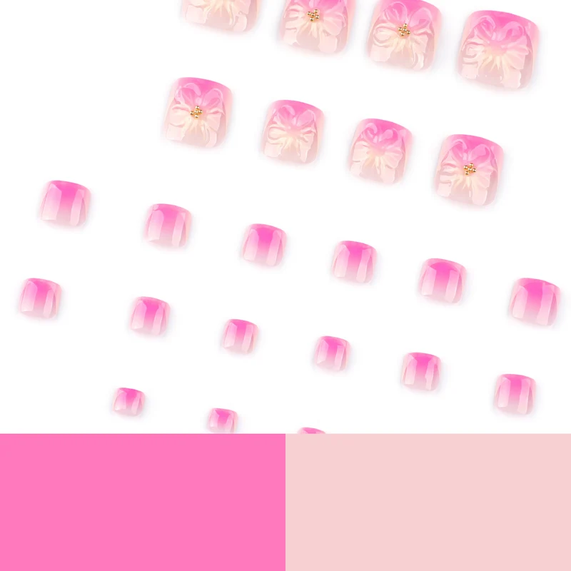 Artistic toenail decoration with flower motifs Stornfield