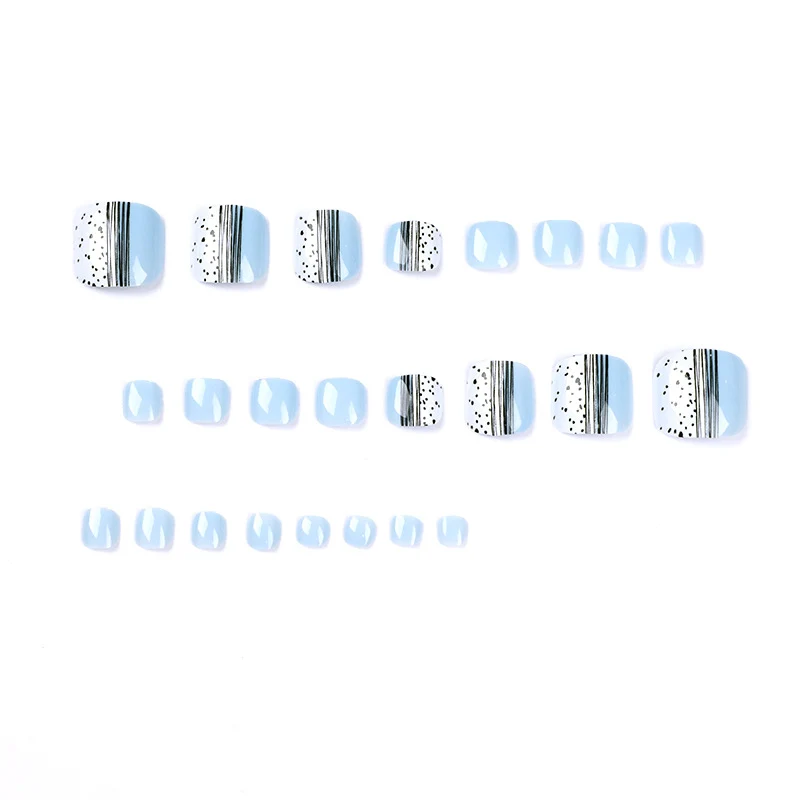 Artful nail art with modern graphics Stornfield