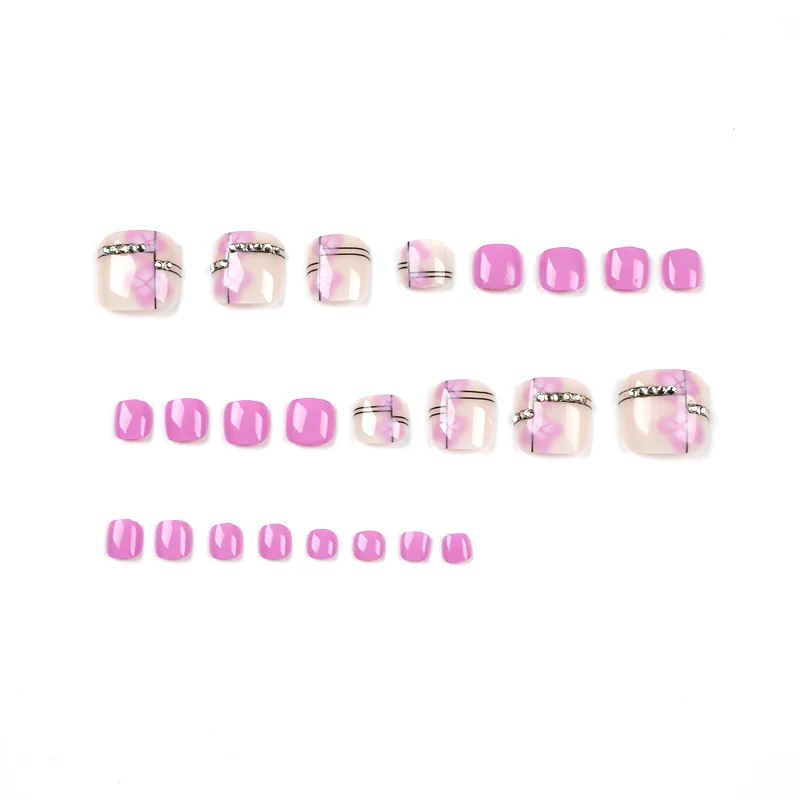 Artful toenail art with glitter accents Stornfield