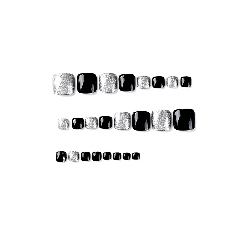 Artful toenail art with glitter and black design Stornfield