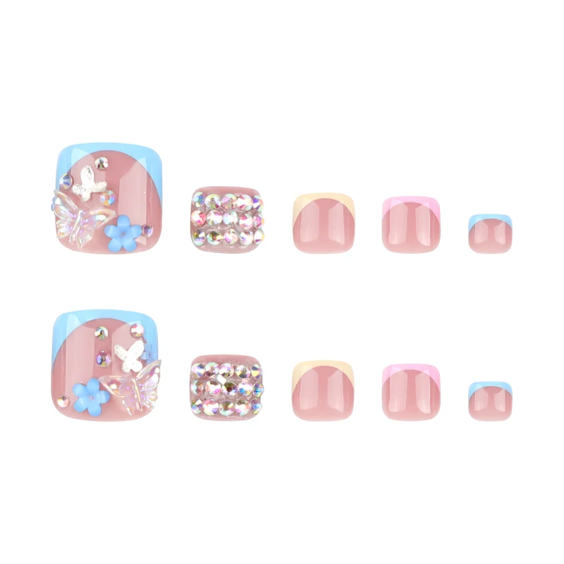 Artful toenail art with glitter and flower motifs Stornfield